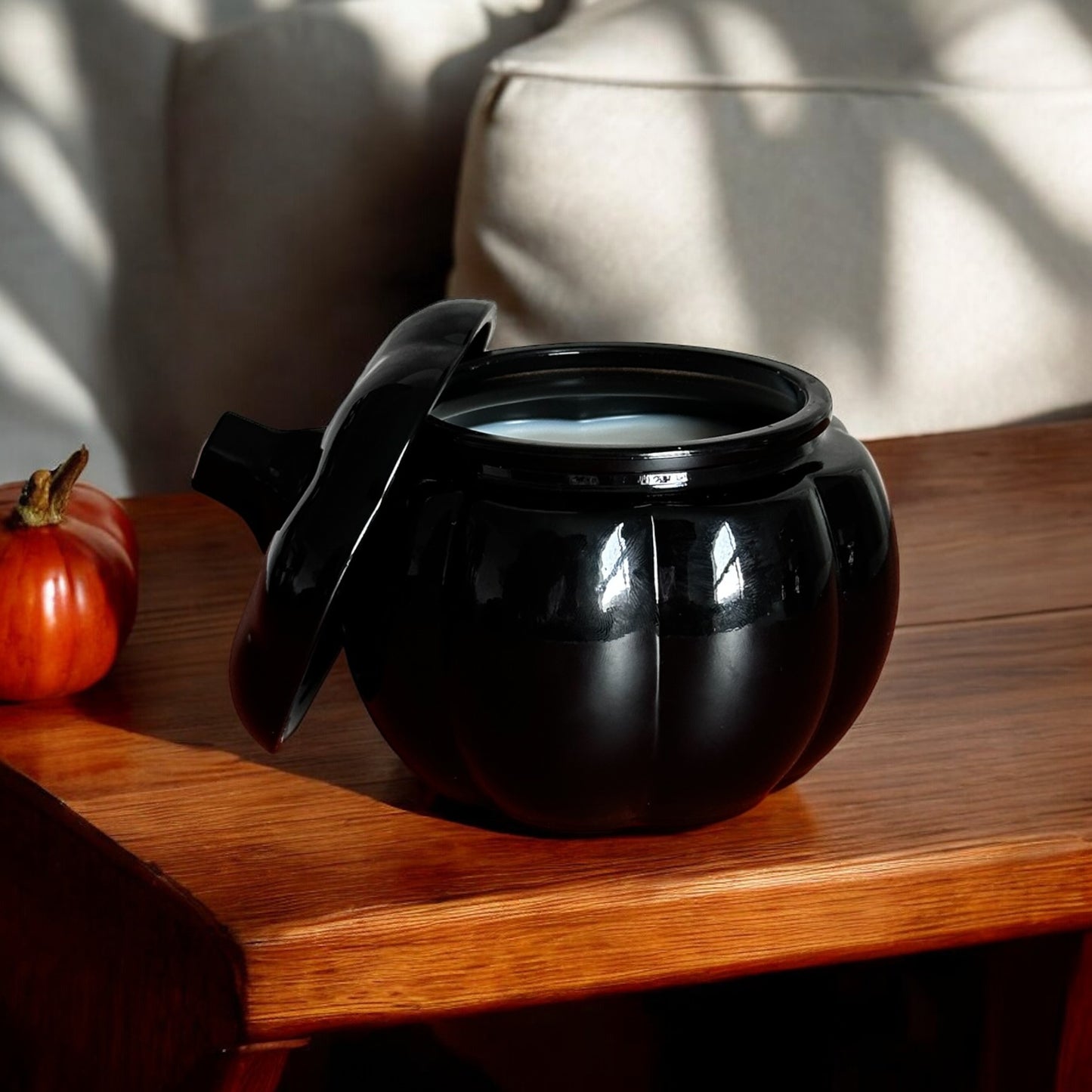 Limited Fall Pumpkin Candle - Black